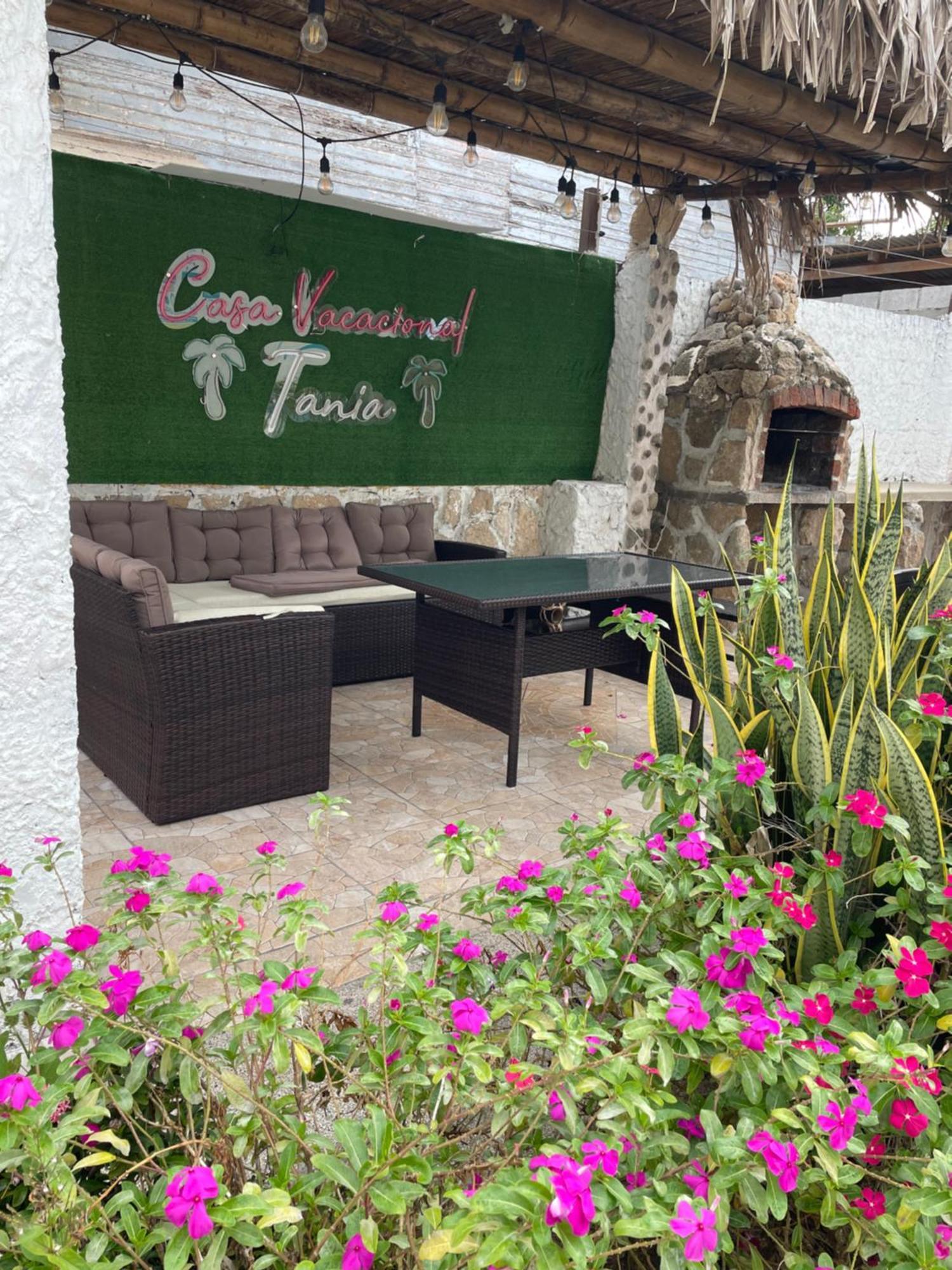 Casa Vacacional Tania Villa Salinas  Exterior photo